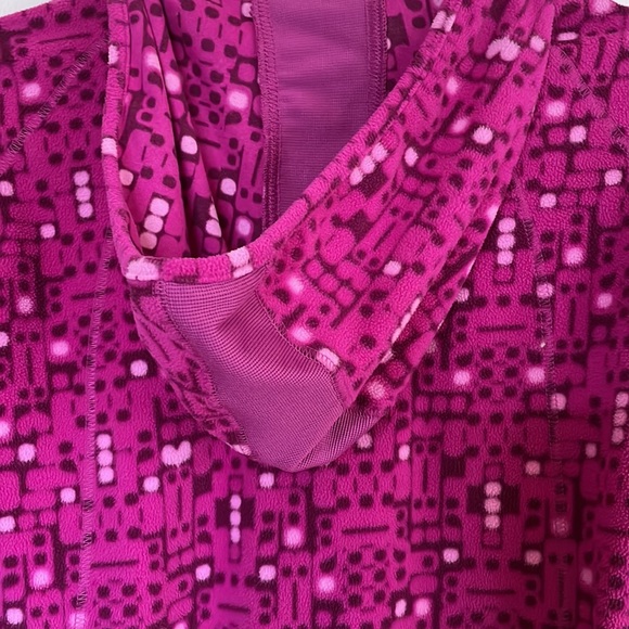 Columbia, women’s size small, light fleece top, pink - Picture 4 of 4